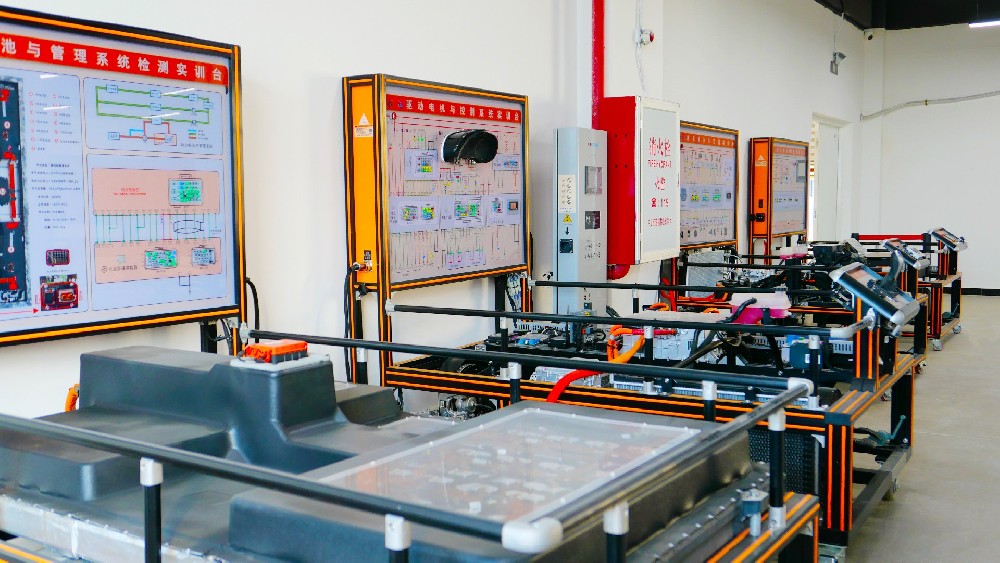 新能源汽车检测与维修